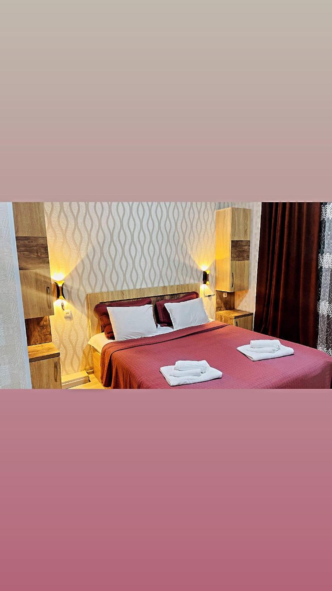 Guest House Royal Comfort With Terrace Κουτάισι Εξωτερικό φωτογραφία